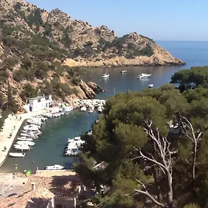 https://villa-lattalaya.fr-provencehotel.com