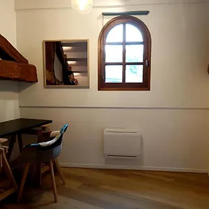 https://cadre-exceptionnel-nich-sous-les-toits-dans-le-quartier.midi-pyreneeshotels.com